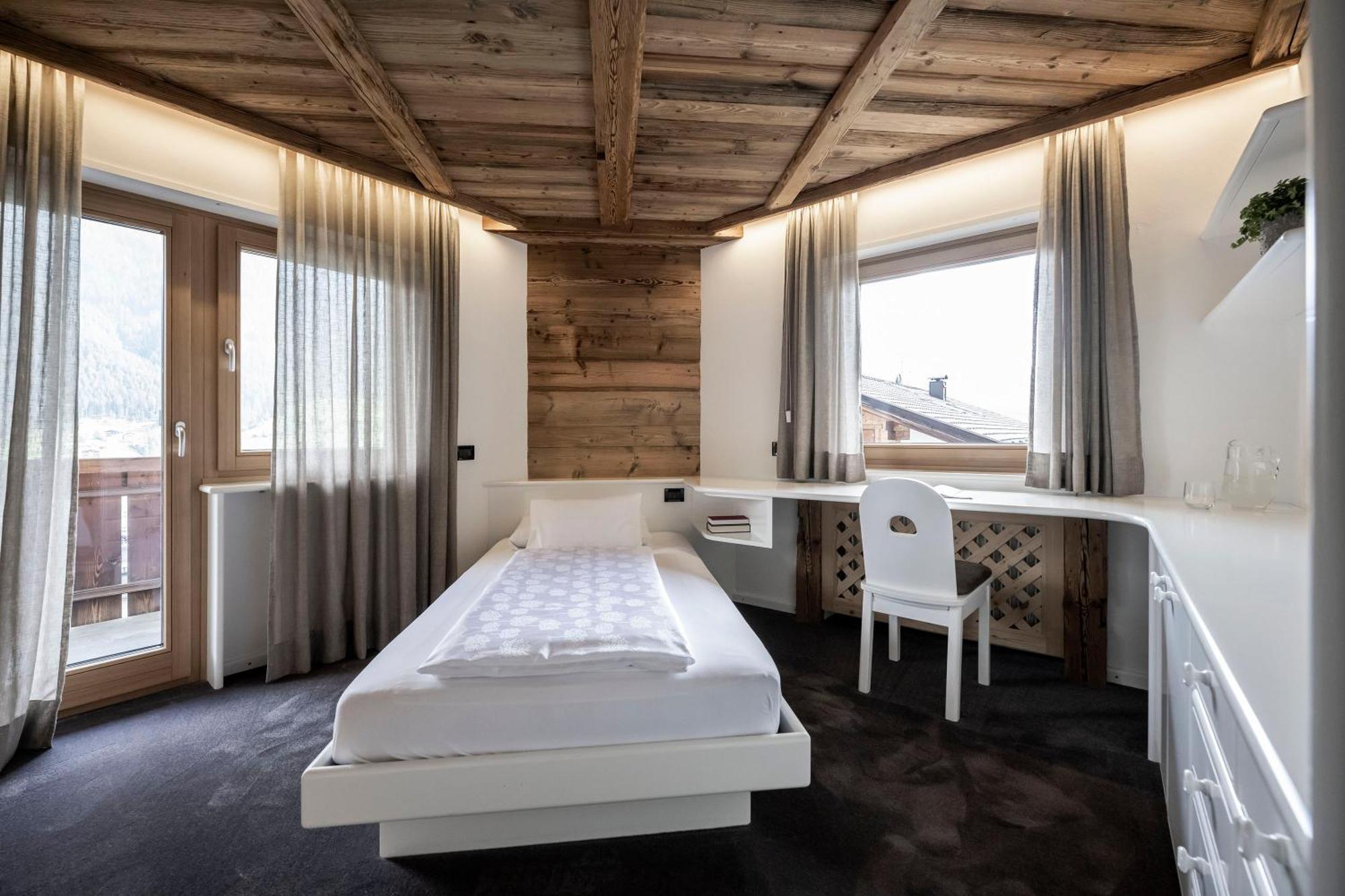 Residence Cesa Sassela Ortisei Quarto foto